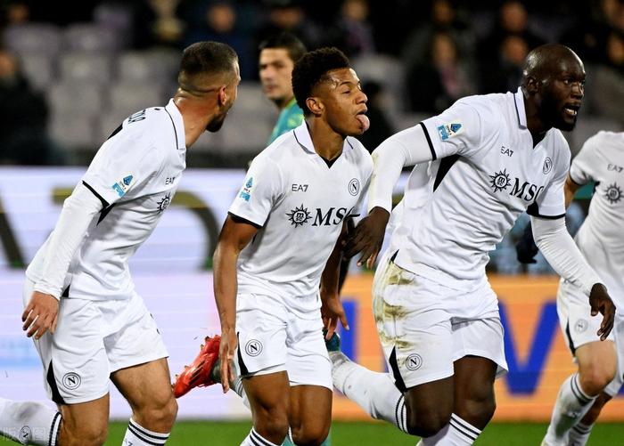 关于那不勒斯胜似裁判,连战连胜稳居积分榜前列的信息 关于那不勒斯胜似裁判,连战连胜稳居积分榜前列的信息