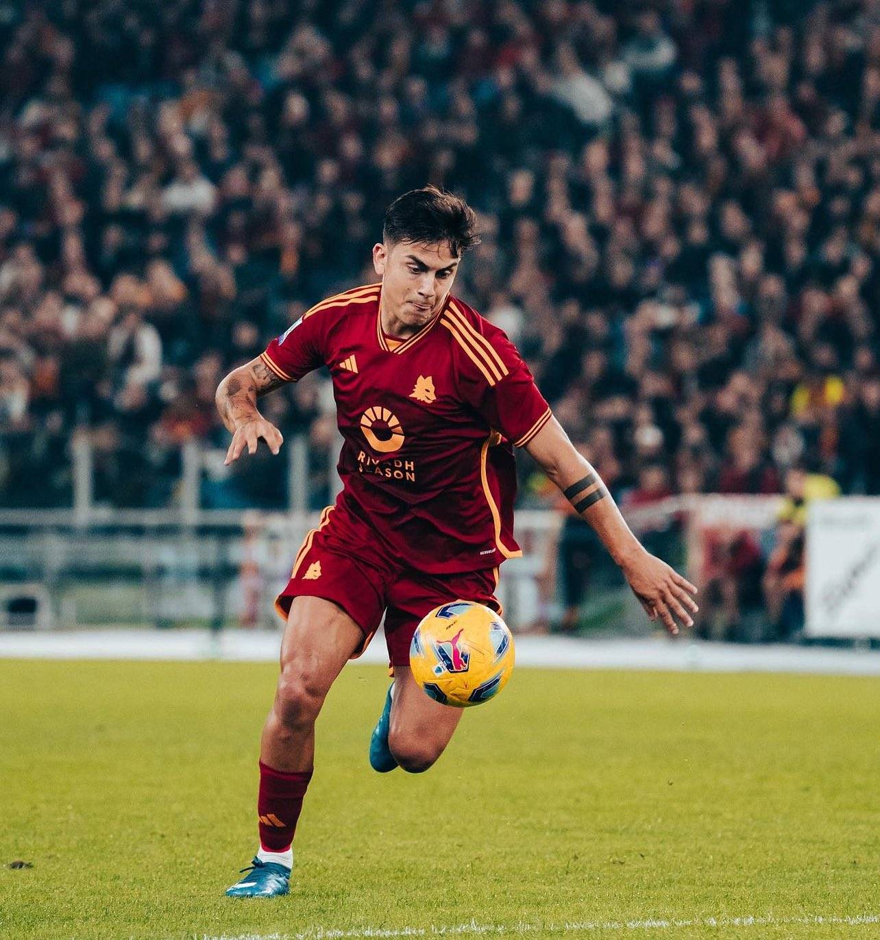 AC米兰前锋连续破门,创造进球纪录的简单介绍 AC米兰前锋连续破门,创造进球纪录的简单介绍