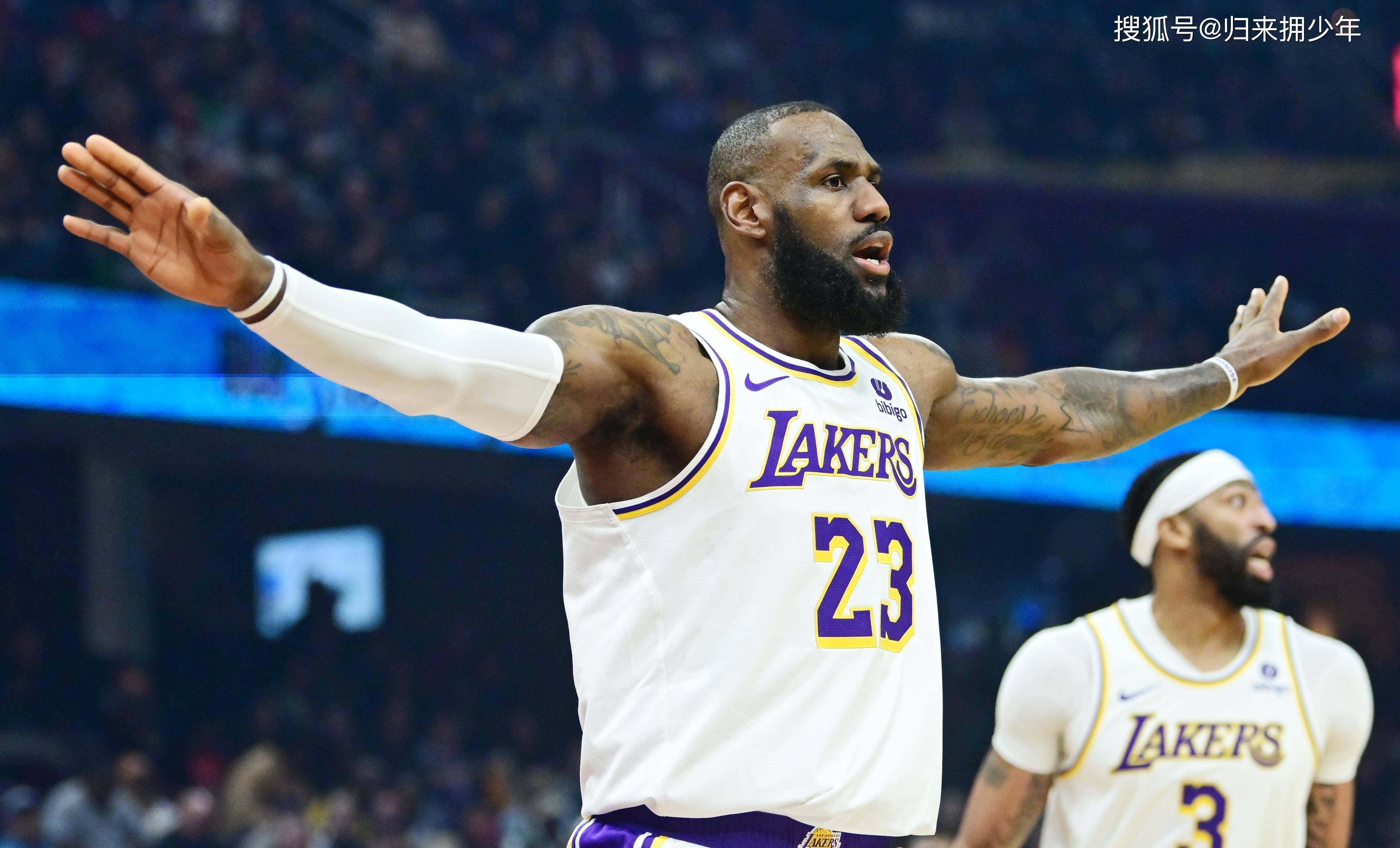 关于湖人遇困境,詹姆斯再度领军扭转战局的信息 关于湖人遇困境,詹姆斯再度领军扭转战局的信息