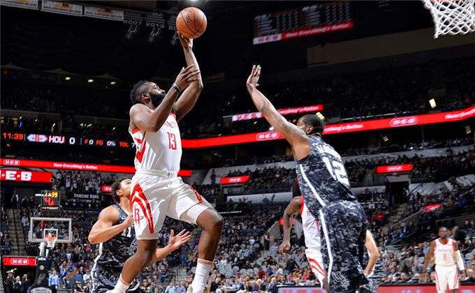 深圳佳兆业主场-战胜重庆斯威,终结两连败的简单介绍 深圳佳兆业主场-战胜重庆斯威,终结两连败的简单介绍