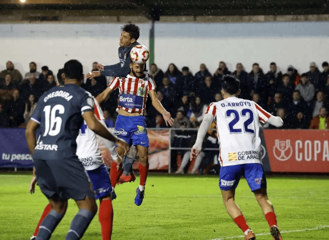 西班牙人客场不敌对手,遭遇连败 西班牙人客场不敌对手,遭遇连败