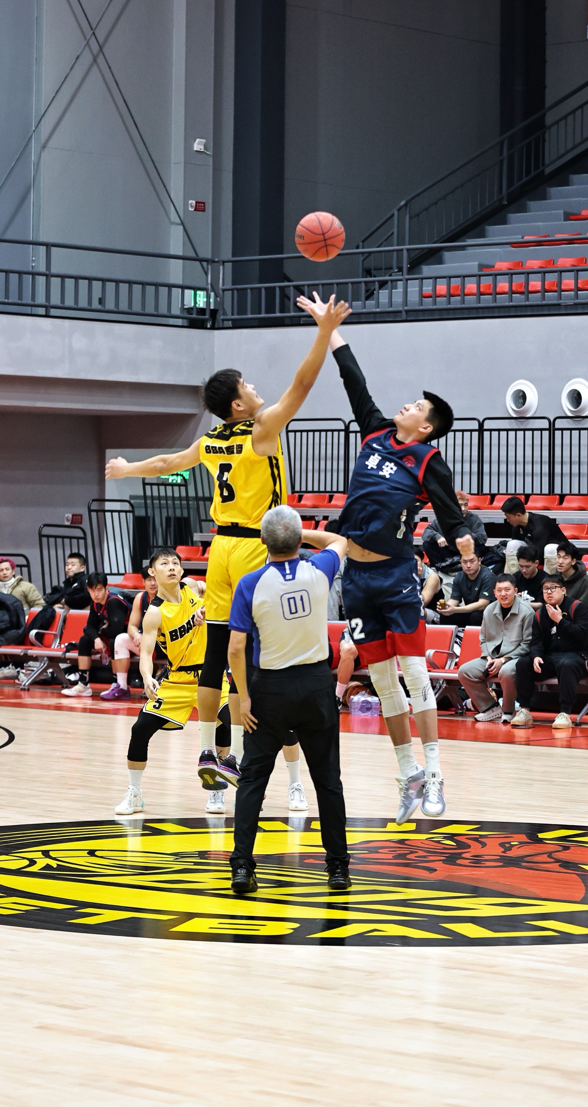 包含超级篮球联赛体现实力，点燃球迷热情的词条