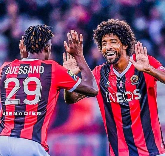 关于洛里昂连胜达六场,稳居积分榜前列的信息 关于洛里昂连胜达六场,稳居积分榜前列的信息