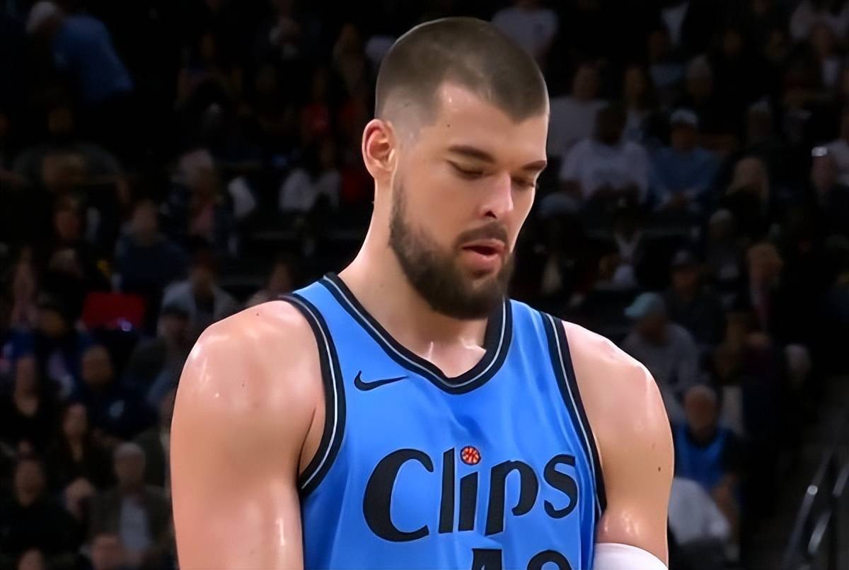 快船再胜开拓者：核心球员发挥出色成为最大亮点的简单介绍