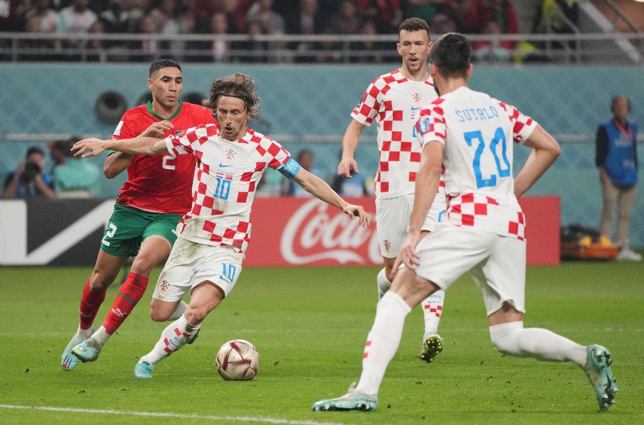 包含葡萄牙主场击败克罗地亚，欧预赛领先优势的词条