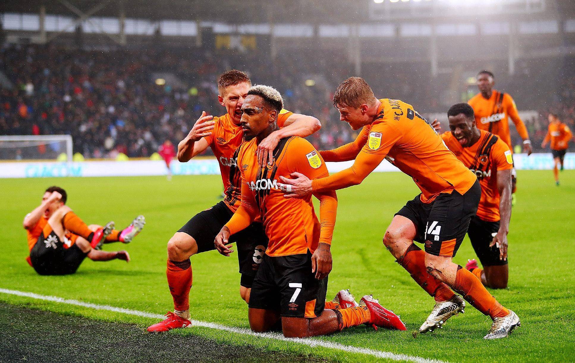 西布朗绝杀！赢得对阵赫尔城