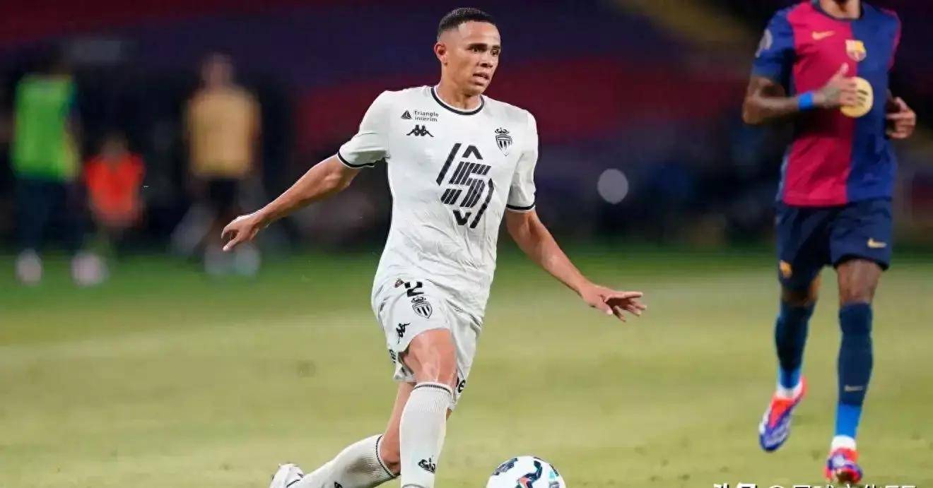 包含热刺胜利击败摩纳哥，成功晋级下一阶段的词条