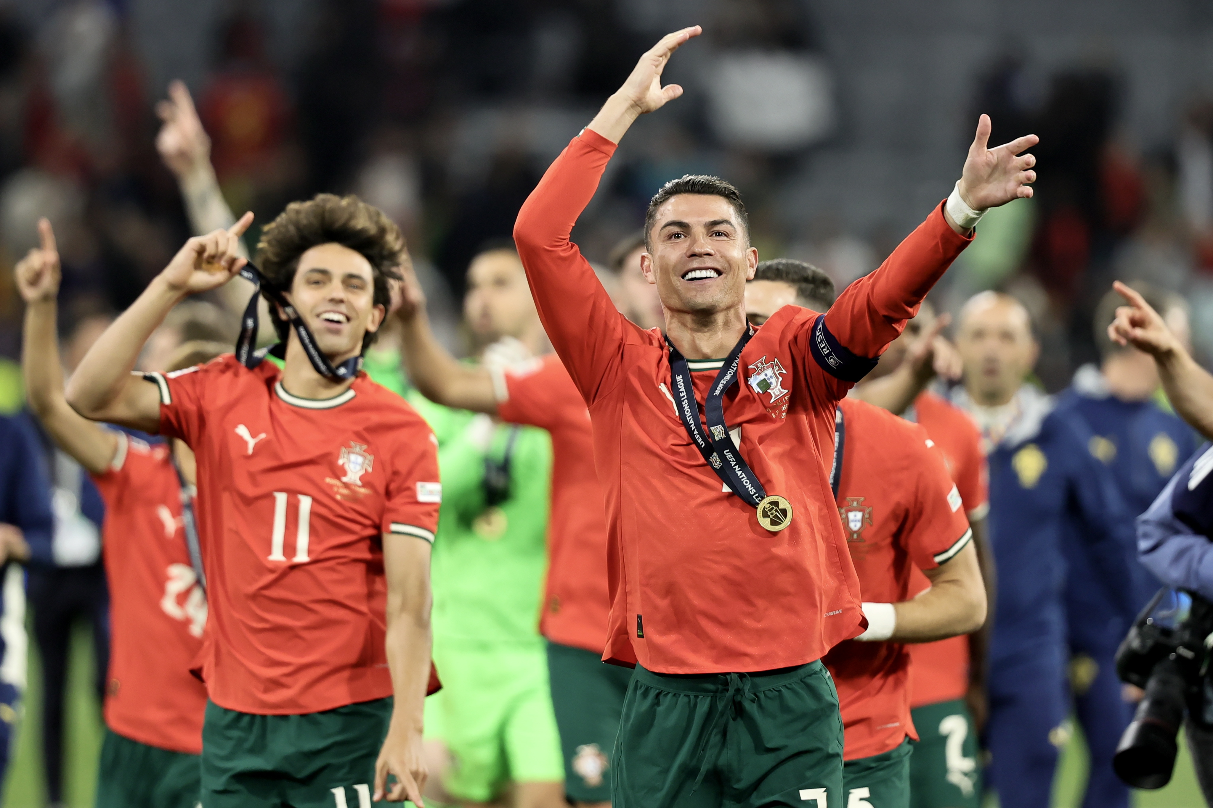 包含欧国联冠军角逐激烈,胜负难分的词条 包含欧国联冠军角逐激烈,胜负难分的词条