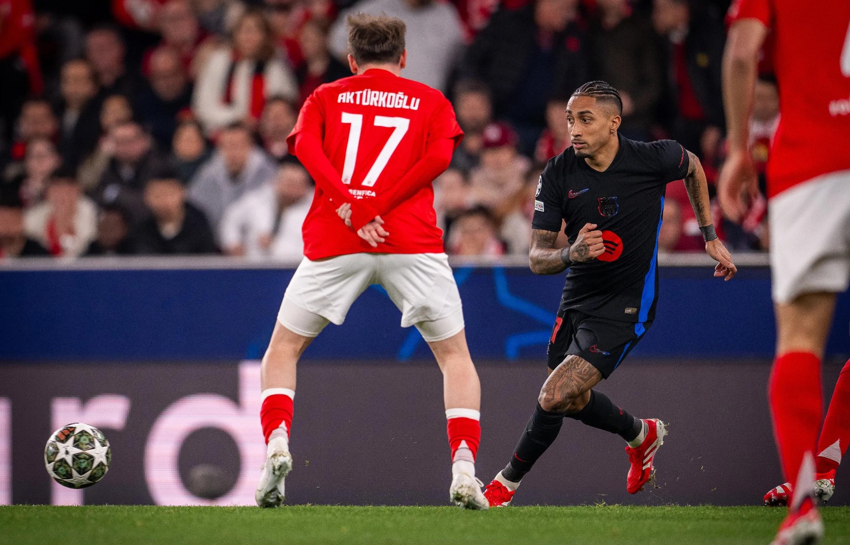 拜仁遭遇库里夺冠,西甲局势紧张 拜仁遭遇库里夺冠,西甲局势紧张