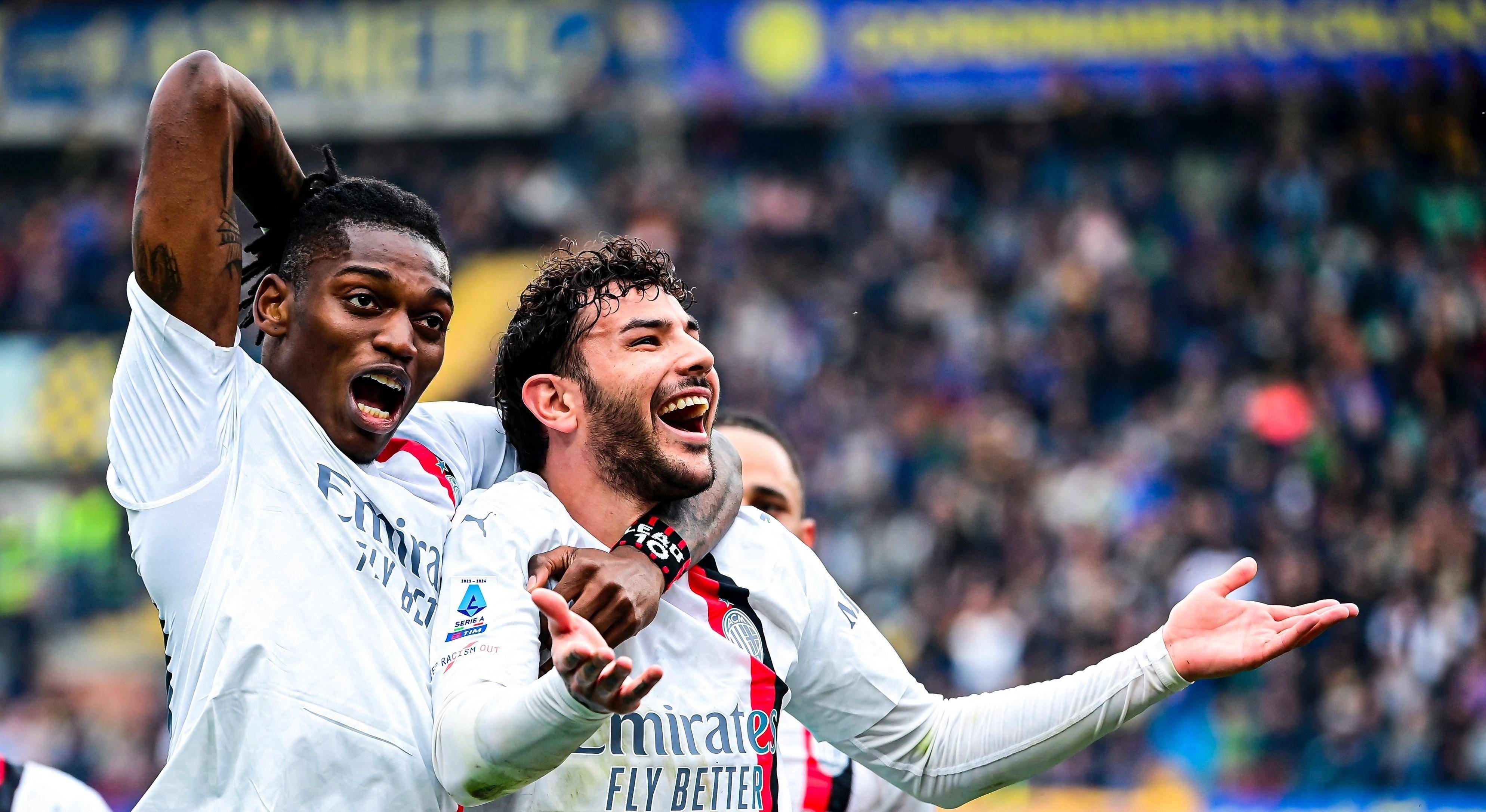 包含AC米兰战术灵活多变,势不可挡的词条 包含AC米兰战术灵活多变,势不可挡的词条