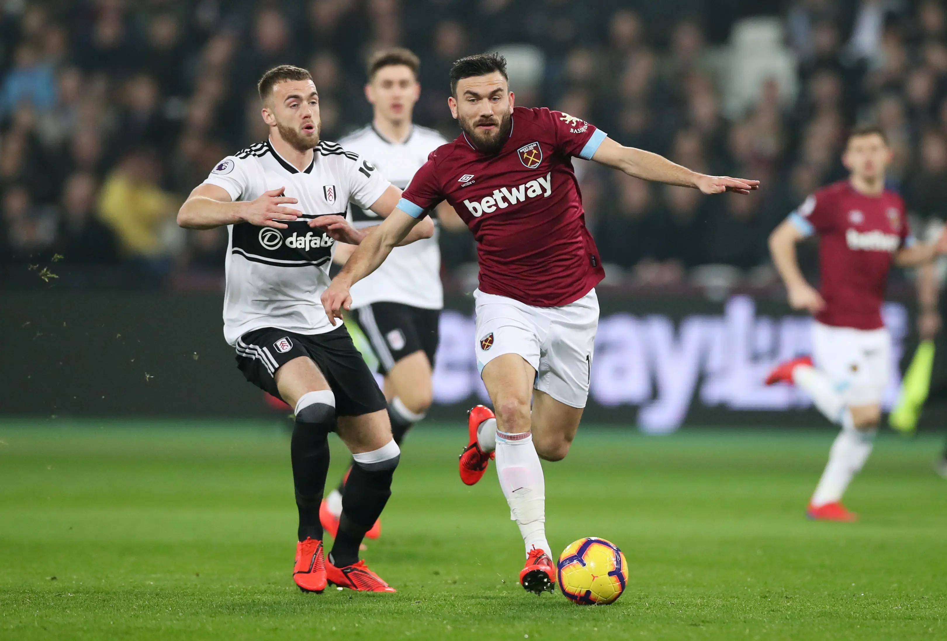 弗赖堡球员发挥出色,助球队获得胜利 弗赖堡球员发挥出色,助球队获得胜利