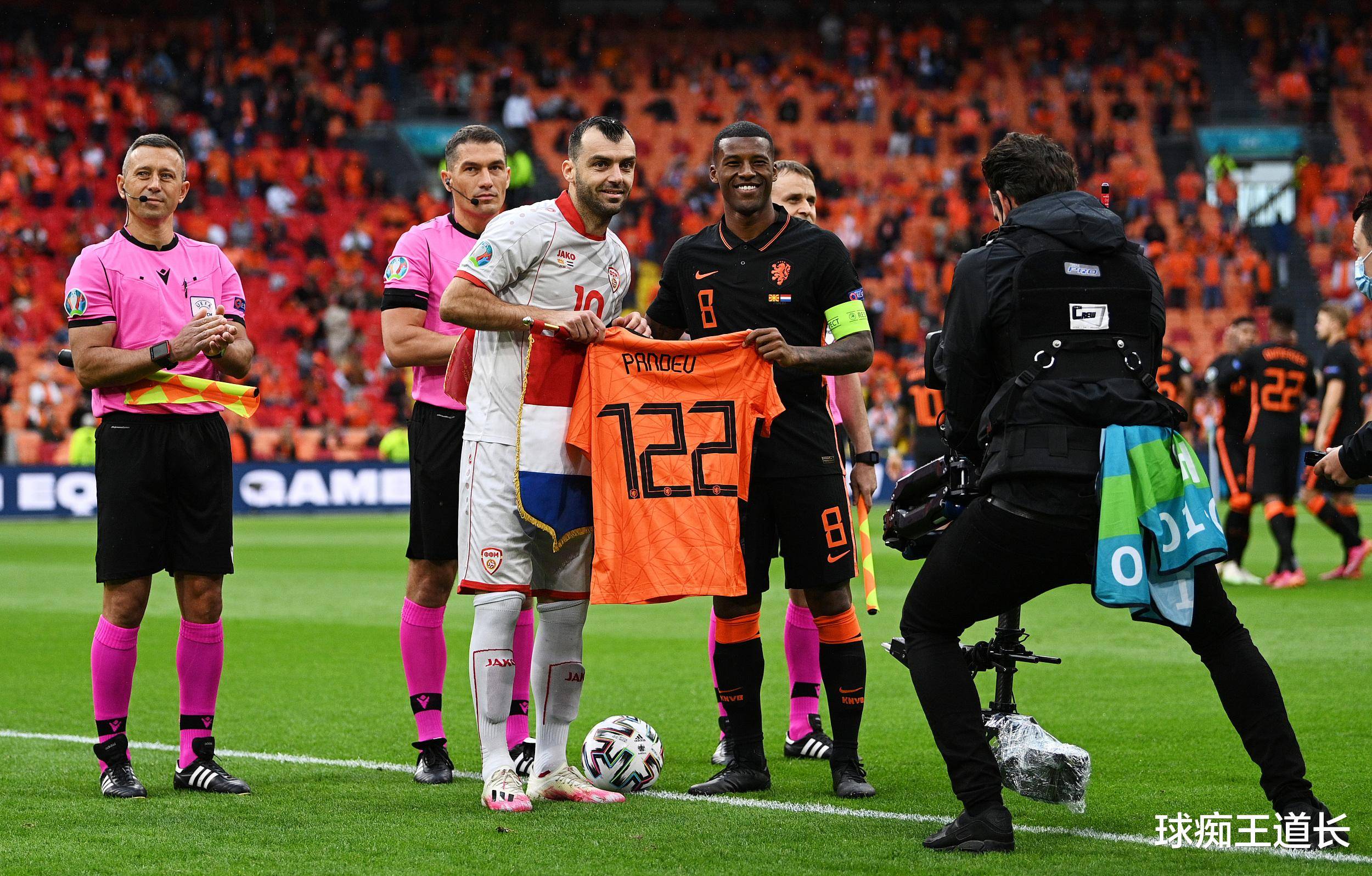荷兰主场失利，欧预赛之路变得坎坷的简单介绍