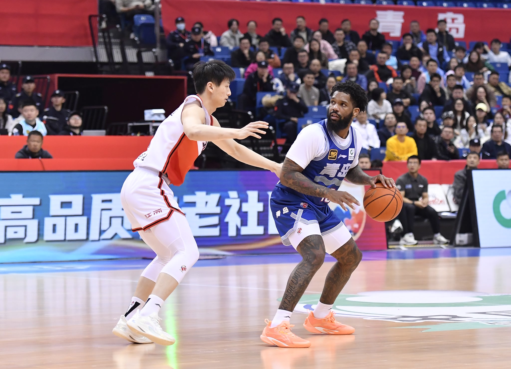 江苏男篮遭遇两连败,士气受挫的简单介绍 江苏男篮遭遇两连败,士气受挫的简单介绍