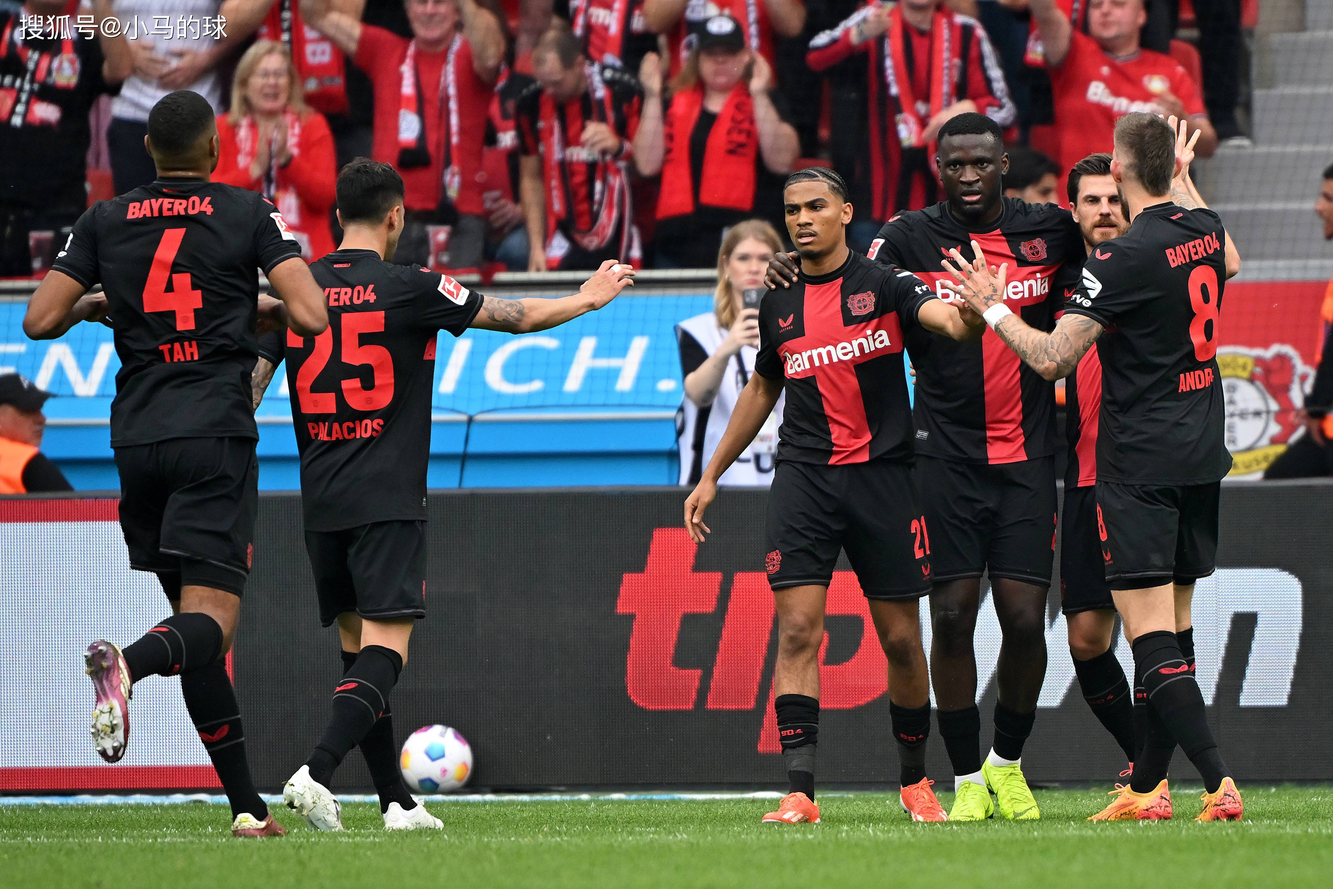 包含雷根斯堡客场作战,以微弱优势战胜勒沃库森的词条 包含雷根斯堡客场作战,以微弱优势战胜勒沃库森的词条