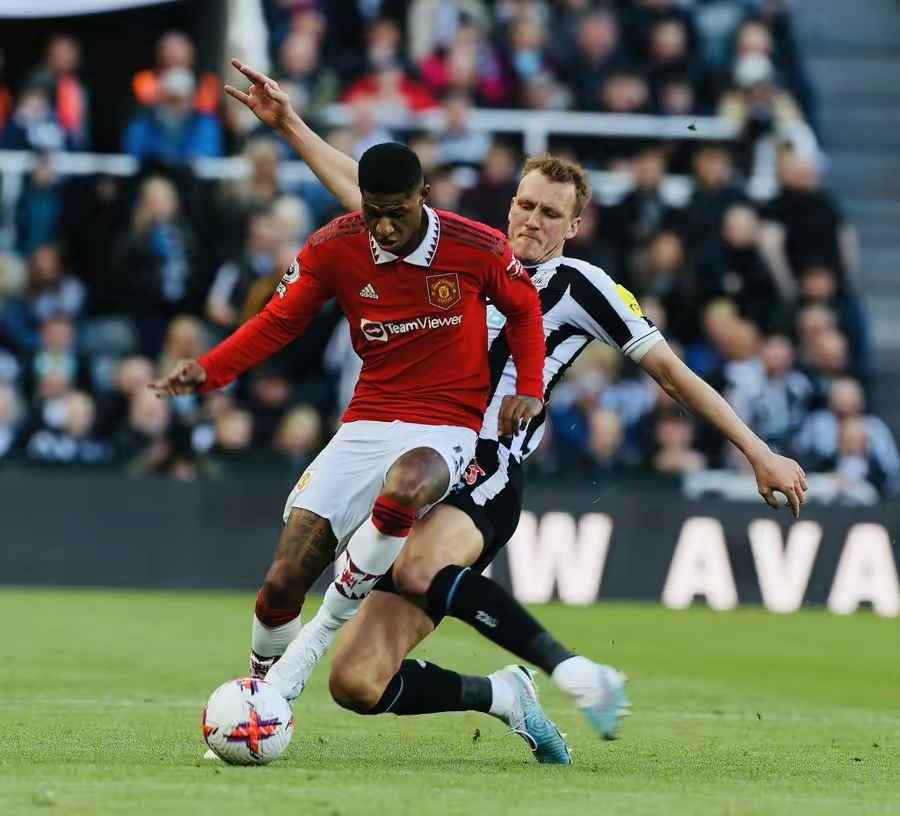 利物浦联赛不败走势延续,未遇对手能造威胁的简单介绍 利物浦联赛不败走势延续,未遇对手能造威胁的简单介绍