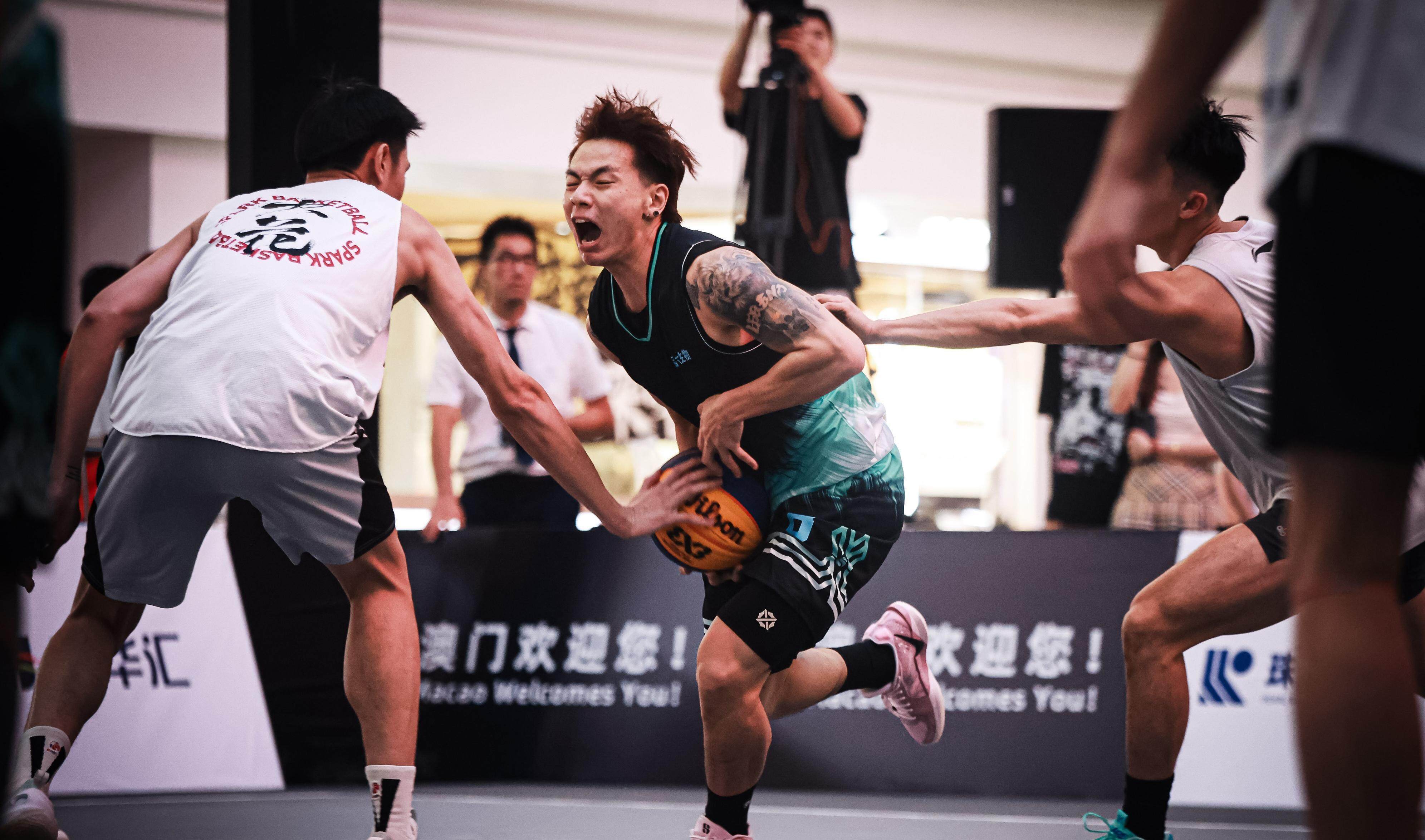 内地顶级篮球比赛的最新情报的简单介绍 内地顶级篮球比赛的最新情报的简单介绍