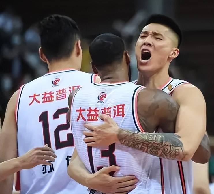 内地顶级篮球比赛的最新情报的简单介绍 内地顶级篮球比赛的最新情报的简单介绍