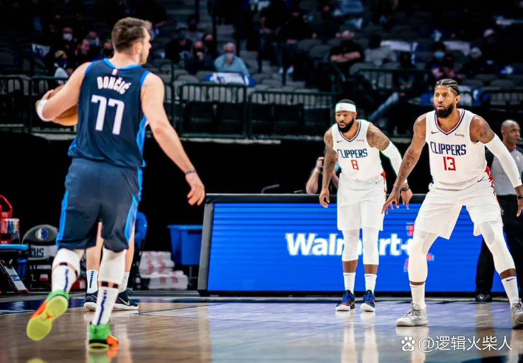 包含独行侠大胜快船，英格拉姆砍下35分的词条