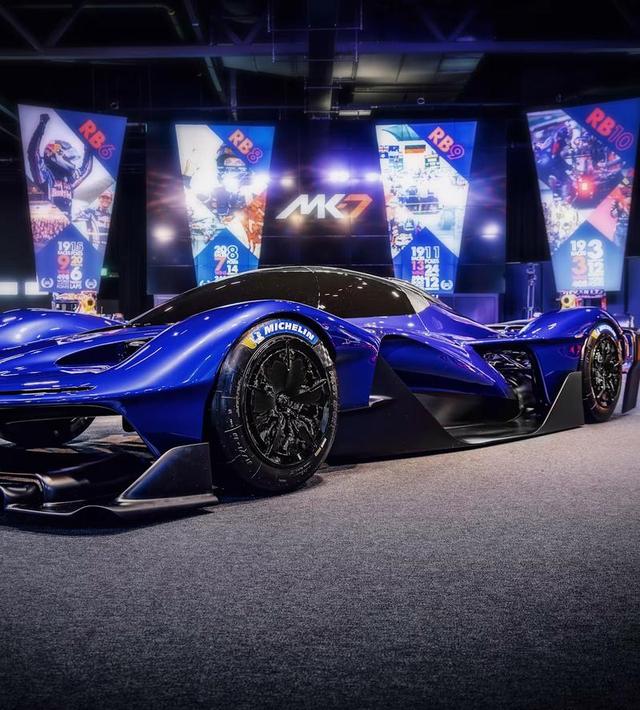 关于雷诺车队绝杀红牛车队,拉塞尔点燃赛场的信息 关于雷诺车队绝杀红牛车队,拉塞尔点燃赛场的信息