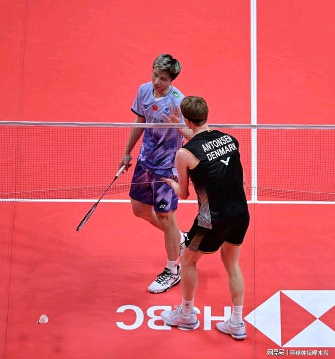 丹麦队横扫泰国队，石宇奇统治全场