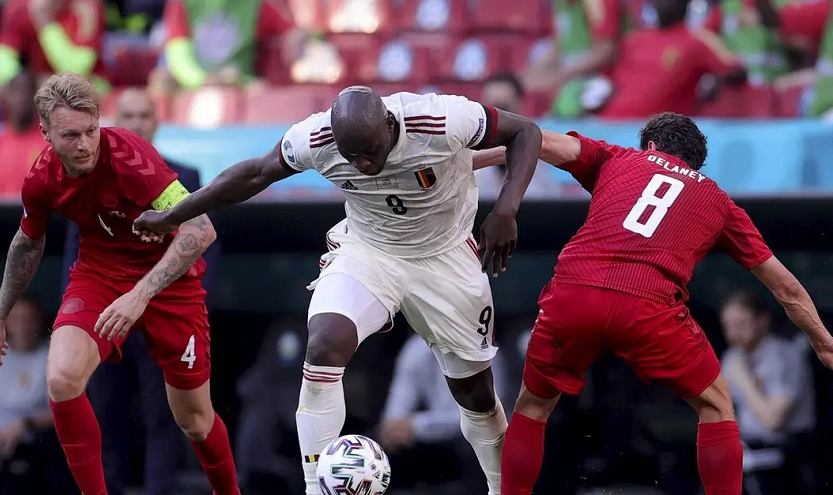 丹麦碾压西班牙,德布劳内高光表现 丹麦碾压西班牙,德布劳内高光表现